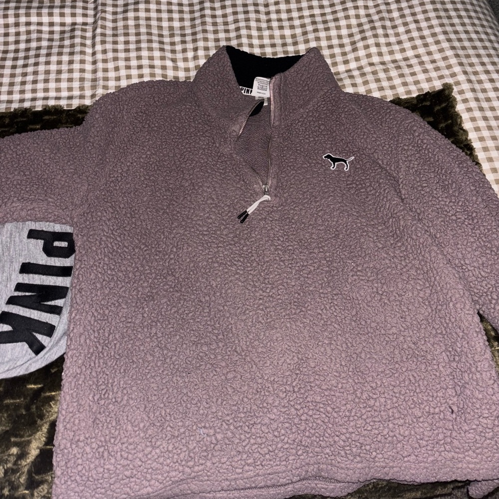 Pink Sherpa size Medium needs brushed out but good condition!